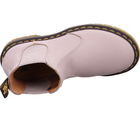 Dr. Martens Chelsea 2976 Virginia Boot - Picture 8 of 15